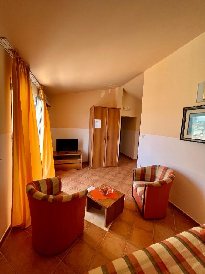 Apartmani Bojana Будва Экстерьер фото