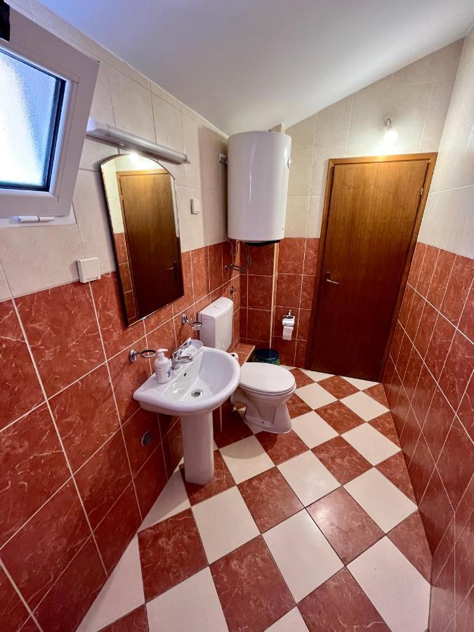 Apartmani Bojana Будва Экстерьер фото