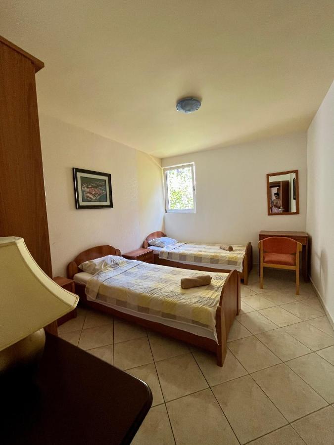 Apartmani Bojana Будва Экстерьер фото