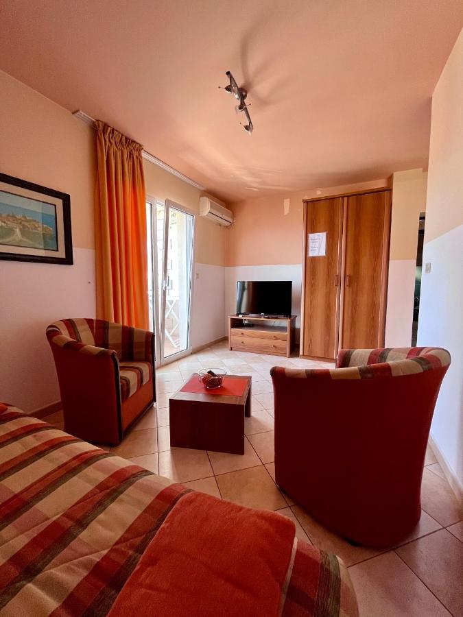 Apartmani Bojana Будва Экстерьер фото