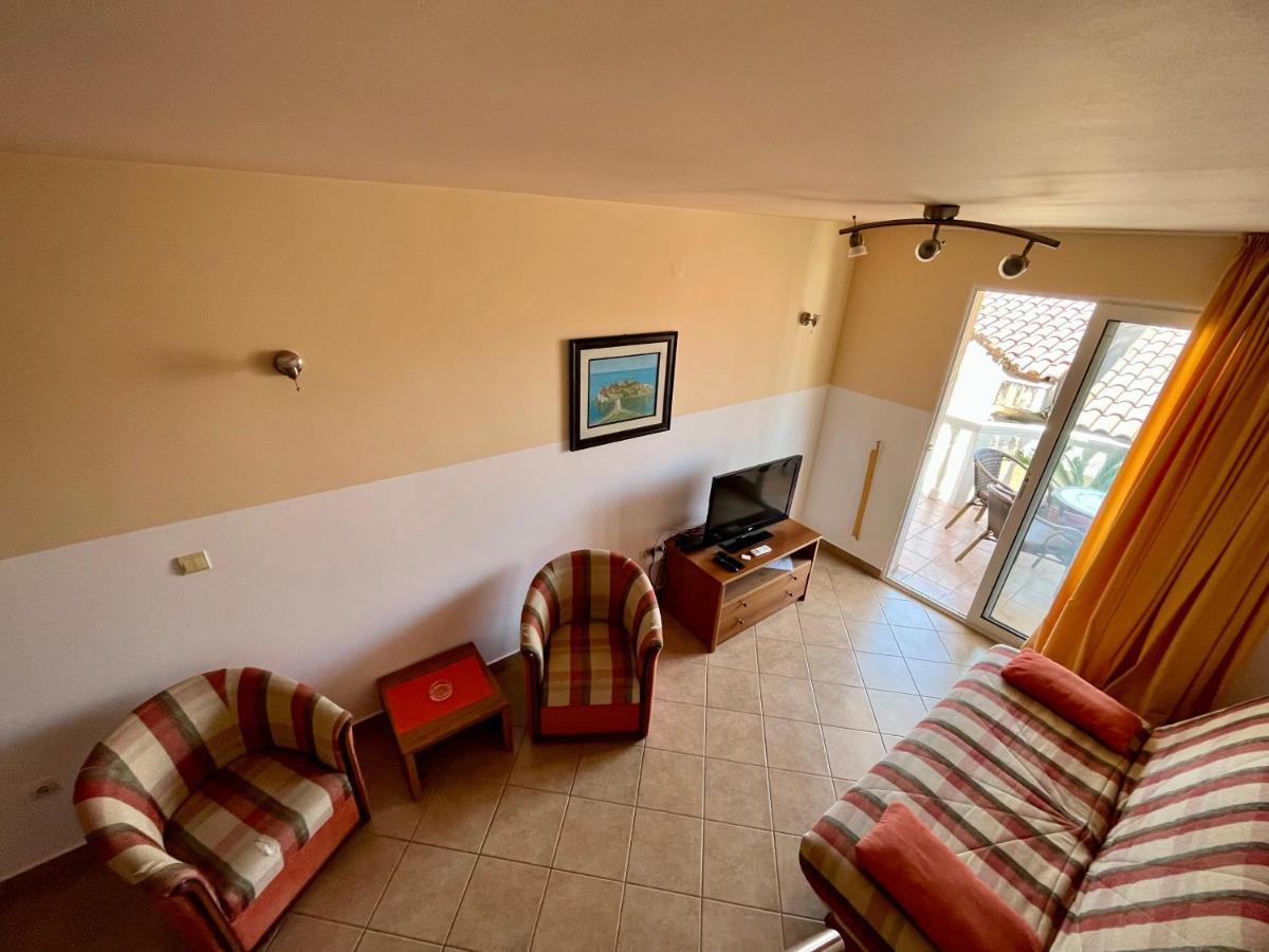 Apartmani Bojana Будва Экстерьер фото