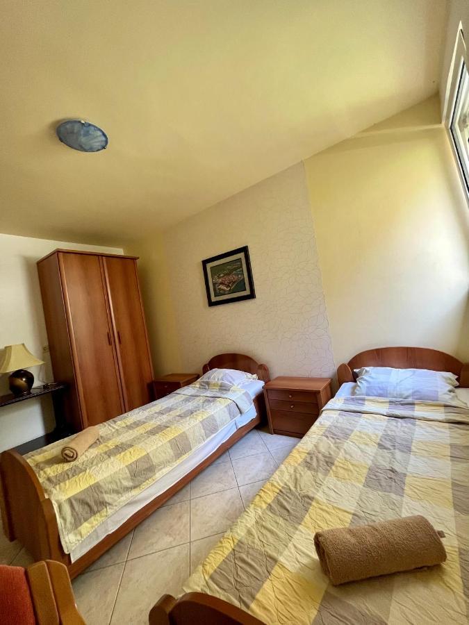 Apartmani Bojana Будва Экстерьер фото